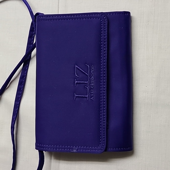 Liz Claiborne Wallet Removable Skinny Strap Purse Purple - Picture 1 of 7